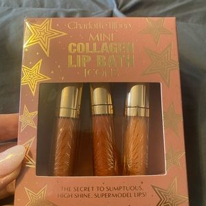 NWT unused Charlotte Tilbury Lipgloss Set